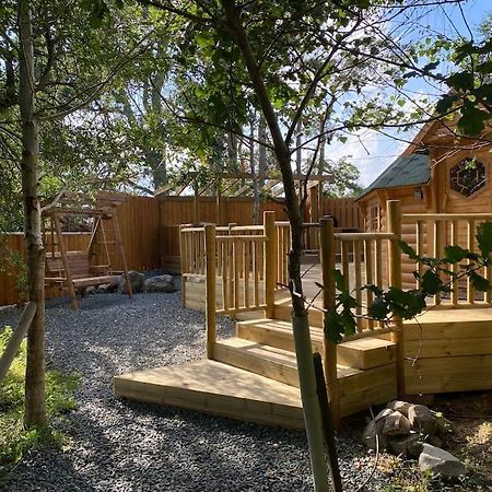 Craigshannoch Luxury 1 Bed Woodland Lodge Hot Tub Kintore Екстер'єр фото